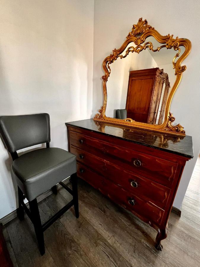 Apartament na Maja -2- Skierniewice Bagian luar foto